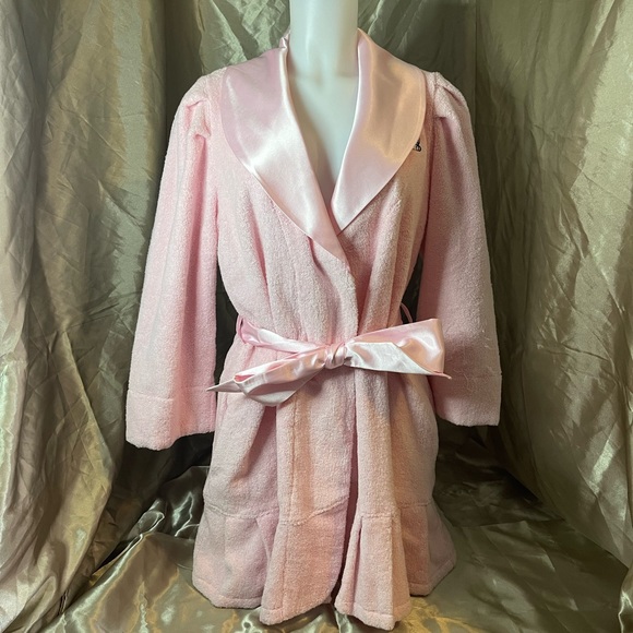 Wheels & Dollbaby Bathrobe - Picture 2 of 8